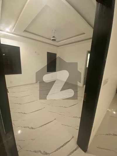 Luxury 3 Bed DD Flat Available For Rent