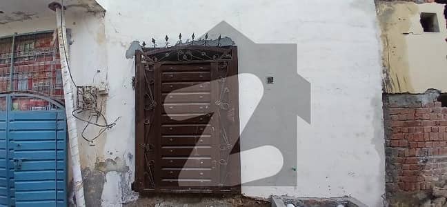 1.5 Marla Single Story House For Sale In Sootar Mill Stop G. T Road Lahore