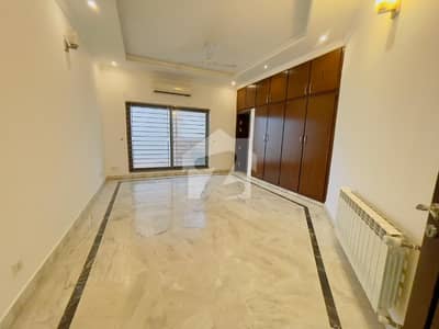 Prime Location Corner House 5 BR Luxury Residence In F-7 Prime Location Corner House 5 BR Luxury Residence In F-7