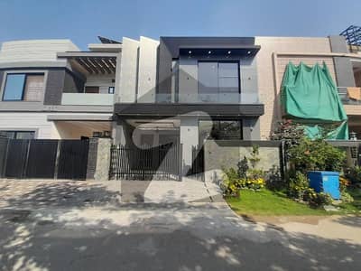 Bank Finance Available - Facing Park - 5 Marla Beautiful Modern House For Sale In Palm City Lahore
