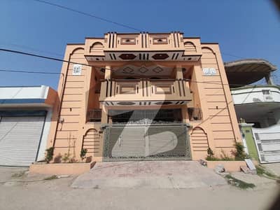 لالازار 2 راولپنڈی میں 4 کمروں کا 9 مرلہ مکان 2.9 کروڑ میں برائے فروخت۔ لالازار 2 راولپنڈی میں 4 کمروں کا 9 مرلہ مکان 2.9 کروڑ میں برائے فروخت۔