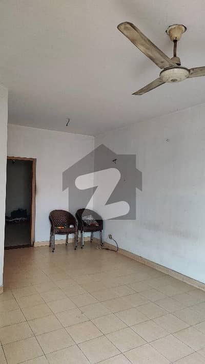 5 Marla Flat For Rent