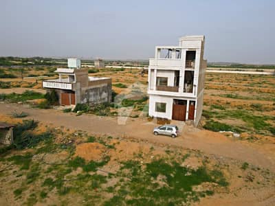 A Palatial Residence For Prime Location sale In Safari Palm Village Karachi