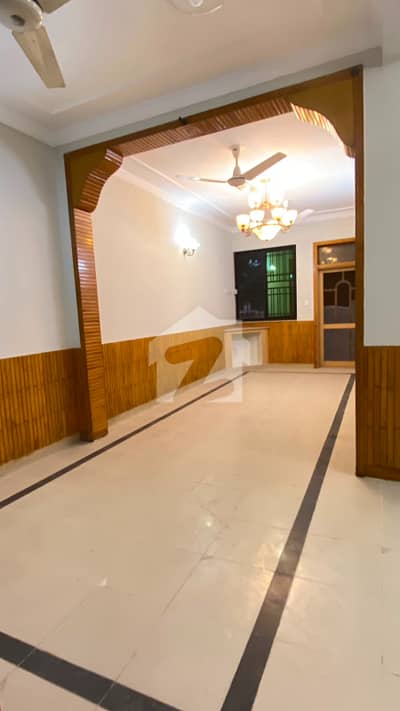 8 Marla Full House 5 Bedrooms 4 Attached Bathrooms 2 DD 2kitchen Fully Tiled Flooring Car Parking