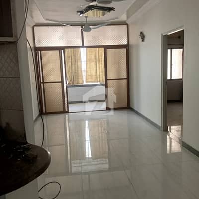 Prime Location In Gulistan-e-Jauhar - Block 13 Flat Sized 1650 Square Feet For sale