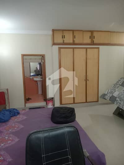 Well-Maintained 300 Square Yards Upper Portion For Rent DHA Phase 7