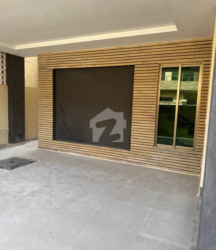 Stunning 300 Square Yards House In Askari 6 Available Stunning 300 Square Yards House In Askari 6 Available