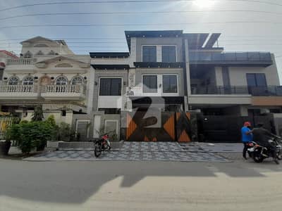 Brand New 8 Marla House Available In Al Rehman Phase 2 - Block L For Sale