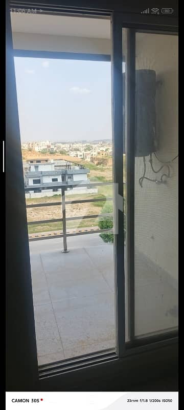 B17 BLOCK D   Ready-to-Move 1000 Sq. Ft. Office for Rent | Prime Commercial Location | Ideal for Corporate Use