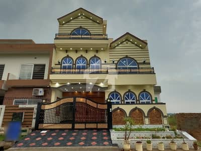 جی ۔ 14/3 جی ۔ 14,اسلام آباد میں 5 کمروں کا 8 مرلہ مکان 6.0 کروڑ میں برائے فروخت۔ جی ۔ 14/3 جی ۔ 14,اسلام آباد میں 5 کمروں کا 8 مرلہ مکان 6.0 کروڑ میں برائے فروخت۔