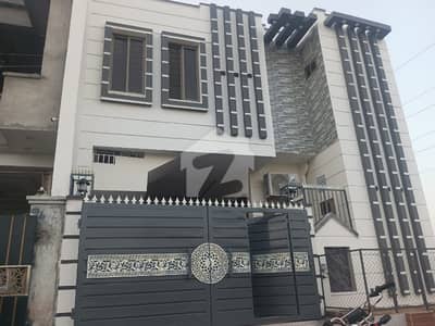 صنوبر سٹی اڈیالہ روڈ,راولپنڈی میں 3 کمروں کا 5 مرلہ مکان 1.35 کروڑ میں برائے فروخت۔ صنوبر سٹی اڈیالہ روڈ,راولپنڈی میں 3 کمروں کا 5 مرلہ مکان 1.35 کروڑ میں برائے فروخت۔
