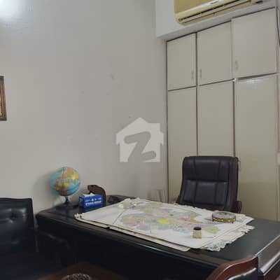 0 4 Marla 1st Floor Office Available For Rent Excellent Location