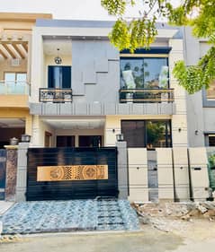 Brand New 5 Marla House Available For Rent In Lake City Sector M-7