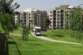 1 KANAL EXCLUSIVE GOLF COURSE VIEW PLOT AT EIGHTEEN ON INSLALLMENTS