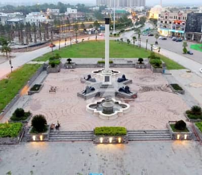 10 Marla Plot Available For Sale Near To Main Entrance