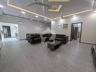 ڈی ایچ اے فیز 6 ڈی ایچ اے ڈیفینس,کراچی میں 5 کمروں کا 1 کنال مکان 19.0 کروڑ میں برائے فروخت۔ ڈی ایچ اے فیز 6 ڈی ایچ اے ڈیفینس,کراچی میں 5 کمروں کا 1 کنال مکان 19.0 کروڑ میں برائے فروخت۔