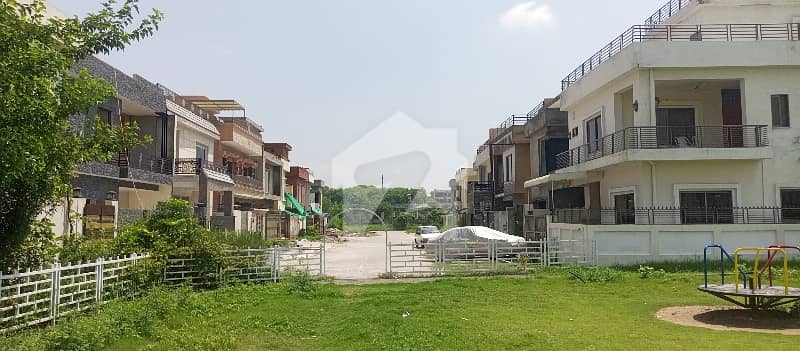 Good Location Grey Structure House Good Location Grey Structure House