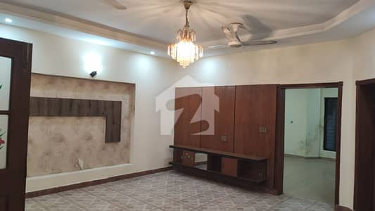 10 Marla Slightly Used House For Sale In Rafi Block Sector E Bahria Town Lahore