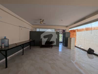 Office Space Available For Rent Near To Saddar Around About Lahore Cantt. Office Space Available For Rent Near To Saddar Around About Lahore Cantt.