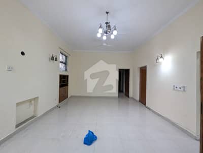 01-Kanal 3-Bedroom'S House Available For Rent On Tufail Road Near CMH Hospital Lahore Cantt. 01-Kanal 3-Bedroom'S House Available For Rent On Tufail Road Near CMH Hospital Lahore Cantt.
