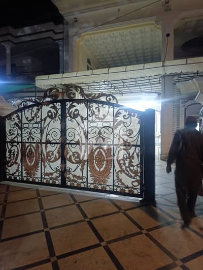 علامہ اقبال ٹاؤن ۔ رچنا بلاک علامہ اقبال ٹاؤن,لاہور میں 6 کمروں کا 1 کنال مکان 3.5 لاکھ میں کرایہ پر دستیاب ہے۔ علامہ اقبال ٹاؤن ۔ رچنا بلاک علامہ اقبال ٹاؤن,لاہور میں 6 کمروں کا 1 کنال مکان 3.5 لاکھ میں کرایہ پر دستیاب ہے۔