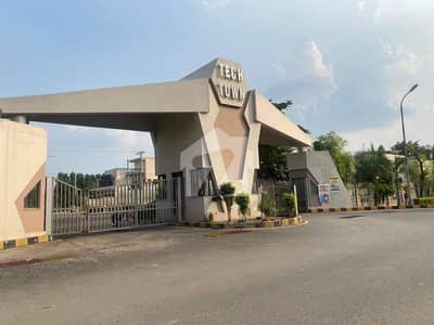 1 Kanal Plot Available For Sale In Tech Town East Canal Road Fsd. 1 Kanal Plot Available For Sale In Tech Town East Canal Road Fsd.