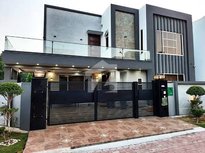 1 Kanal Fully Furnished Bungalow for Sale in Valencia Town