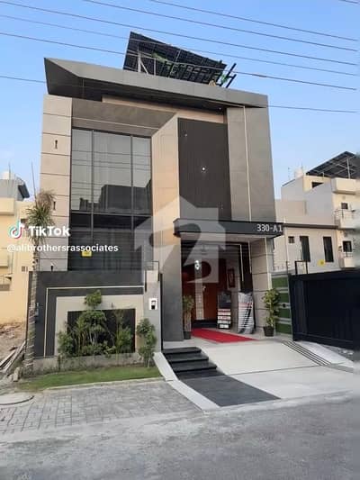 5 Marla Ultra Modern House Available For Sale 5 Marla Ultra Modern House Available For Sale