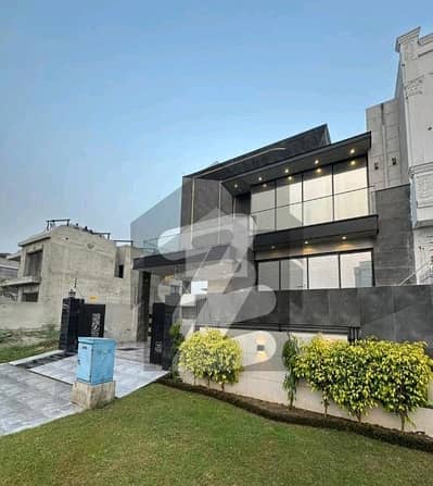 10 Marla Brand New Modern House For Sale In DHA Phase 7 Block Y Lahore | 4 Bed | Servant Quarter | 490 Lac Final