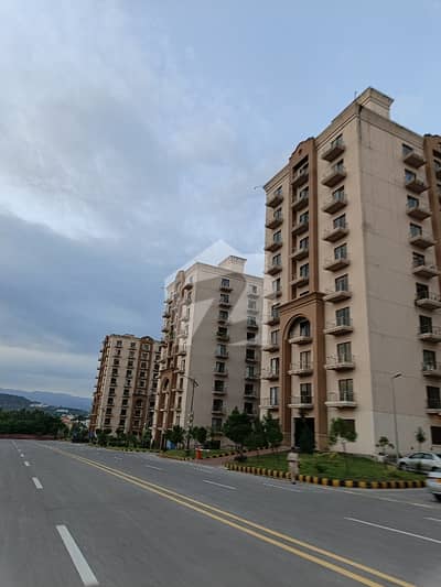 Brand New One Bed Apartment For Rent in Cube Apartments Bahria enclave lslmabad Brand New One Bed Apartment For Rent in Cube Apartments Bahria enclave lslmabad
