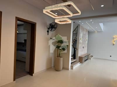 Deaigner Brand new house for sale to live and investment.