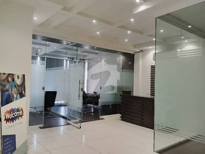 08 MARLA COMMERCIAL SEMI FURNISHED FLOOR AVAILABLE
