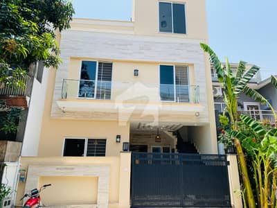 G-11/2 Brand New Double Story 5Marla House For Sale G-11/2 Brand New Double Story 5Marla House For Sale