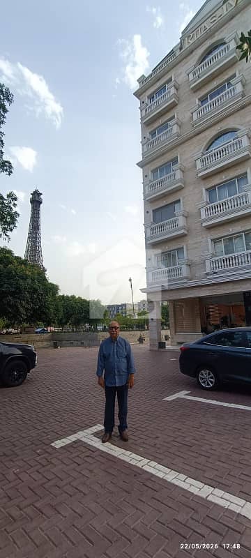 Luxury Apartment Inside Eiffel Tower Park Bahria Lahore! Get The Hottest Apartment Of Bahria Lahore . Fully Furnished