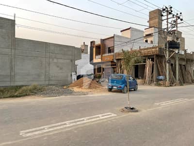 WEST OPEN PLOT 120 Square Yards Residential Plot For Sale In Sector 32 - Punjabi Saudagar City Phase 1