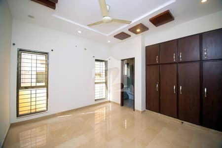 1 Kanal Upper Portion In Dha Phase 3 1 Kanal Upper Portion In Dha Phase 3