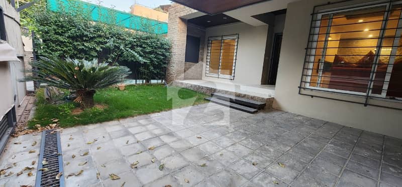 LOWER PORTION FOR RENT IN F-6 LOWER PORTION FOR RENT IN F-6