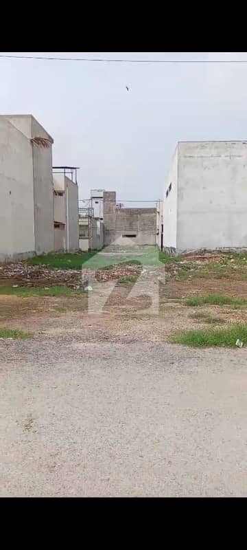 40ft Wide Road Open Plot 40ft Wide Road Open Plot