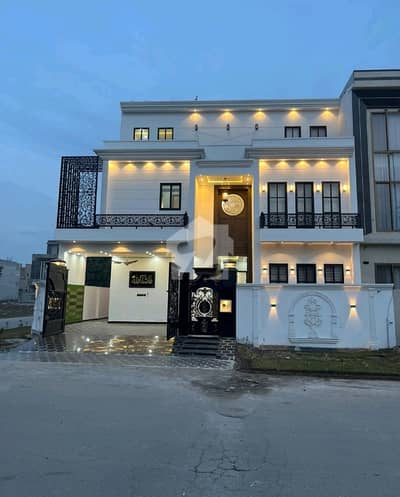 Corner House Of 11 Marla Is Available In Contemporary Neighborhood Of Citi Housing Society