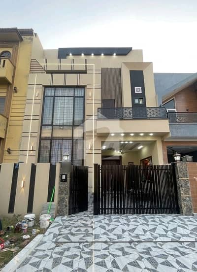 On Excellent Location House Of 5 Marla Available For sale In Citi Housing Society On Excellent Location House Of 5 Marla Available For sale In Citi Housing Society