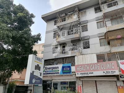 950 Square Feet Flat Up For rent In Gulshan-e-Iqbal - Block 11