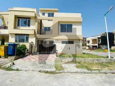 6 Marla Corner House For Sale