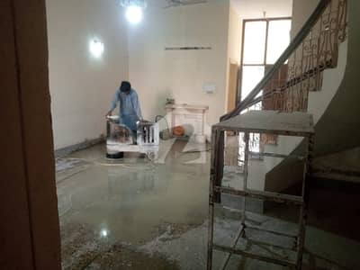 ہائی کورٹ روڈ راولپنڈی میں 1 کنال عمارت 3.0 لاکھ میں کرایہ پر دستیاب ہے۔