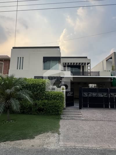 CC block kanal used house available for sale CC block kanal used house available for sale
