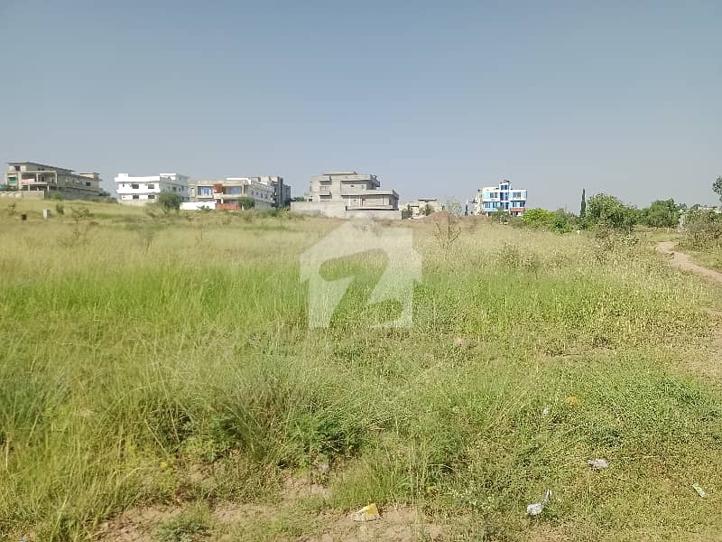 E-18 Health Enclave Islamabad Residential Plot Surrounded By Houses E-18 Health Enclave Islamabad Residential Plot Surrounded By Houses