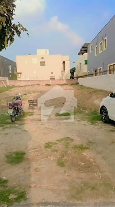 ڈی ایچ اے فیز 5 ڈیفنس (ڈی ایچ اے),لاہور میں 1 کنال رہائشی پلاٹ 6.6 کروڑ میں برائے فروخت۔ ڈی ایچ اے فیز 5 ڈیفنس (ڈی ایچ اے),لاہور میں 1 کنال رہائشی پلاٹ 6.6 کروڑ میں برائے فروخت۔