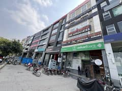 Main Khayaban-E-Jinnah 8 Marla Plaza Guaranteed Rental Coming 19 Lac