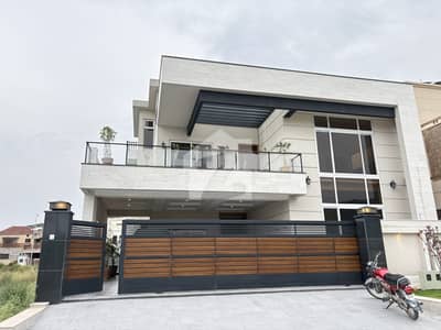 ڈی ۔ 12 اسلام آباد میں 7 کمروں کا 1 کنال مکان 23.0 کروڑ میں برائے فروخت۔ ڈی ۔ 12 اسلام آباد میں 7 کمروں کا 1 کنال مکان 23.0 کروڑ میں برائے فروخت۔
