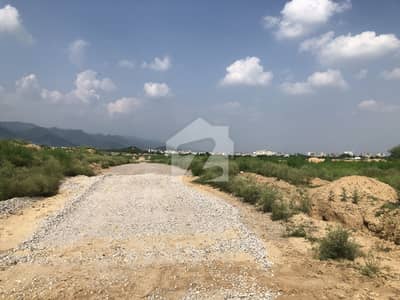 25x40 Corner Plot For Sale In E-12