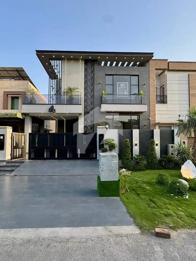 Brand New 10 Marla Modern House for Sale in Rose Block, Park View City, Lahore